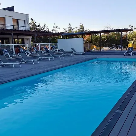 Les Jardins D'athena Aparthotel 2*